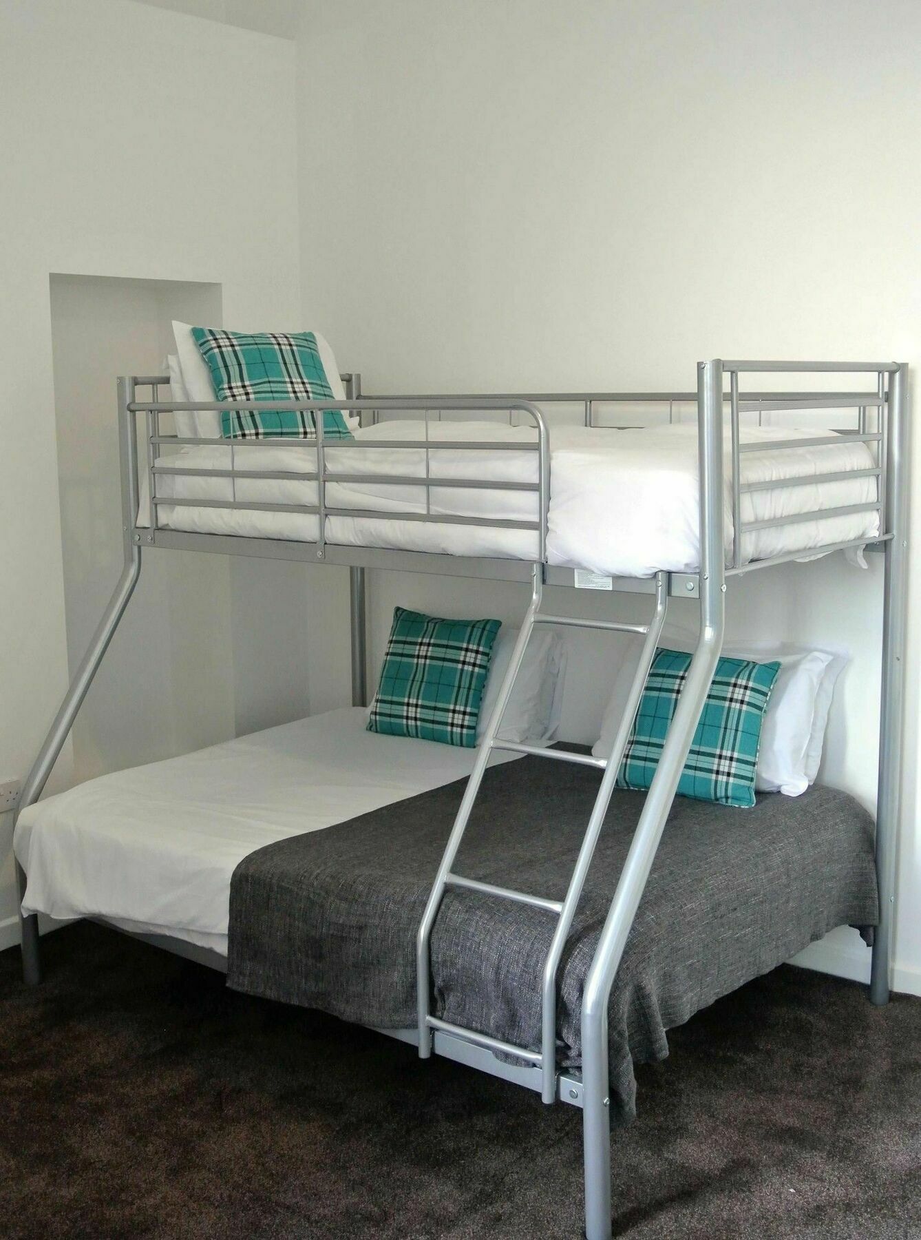 Approved Serviced Apartments Gorse Hill Mánchester Exterior foto