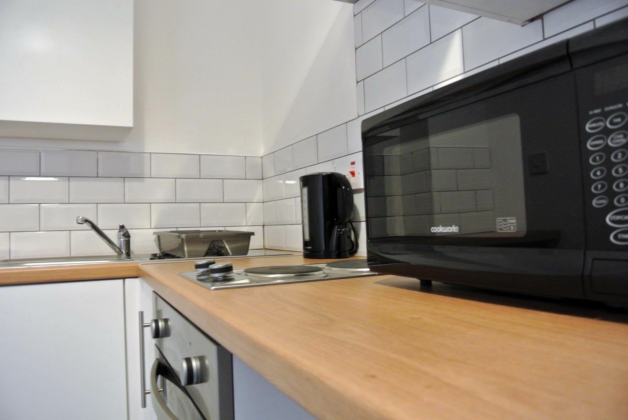 Approved Serviced Apartments Gorse Hill Mánchester Exterior foto